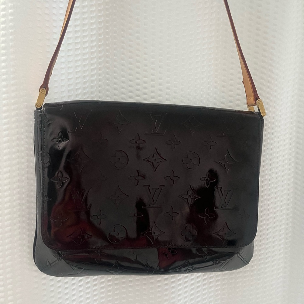 ❌Trade❌ Louis Vuitton Black Patent Leather Shoulder Bag